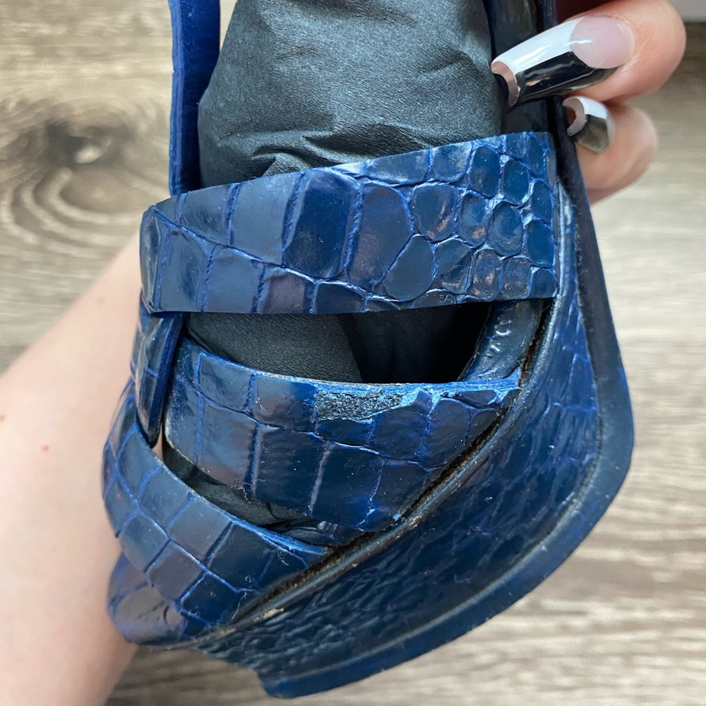 YSL heels - Picture 5 of 11